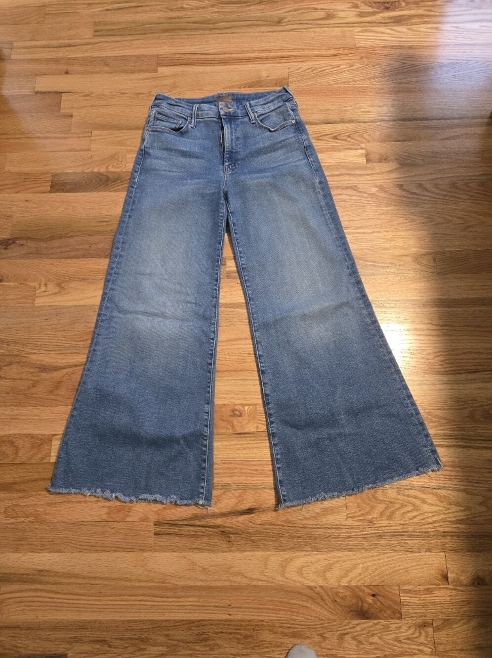 Classic High-Rise Wide Leg Blue Jeans